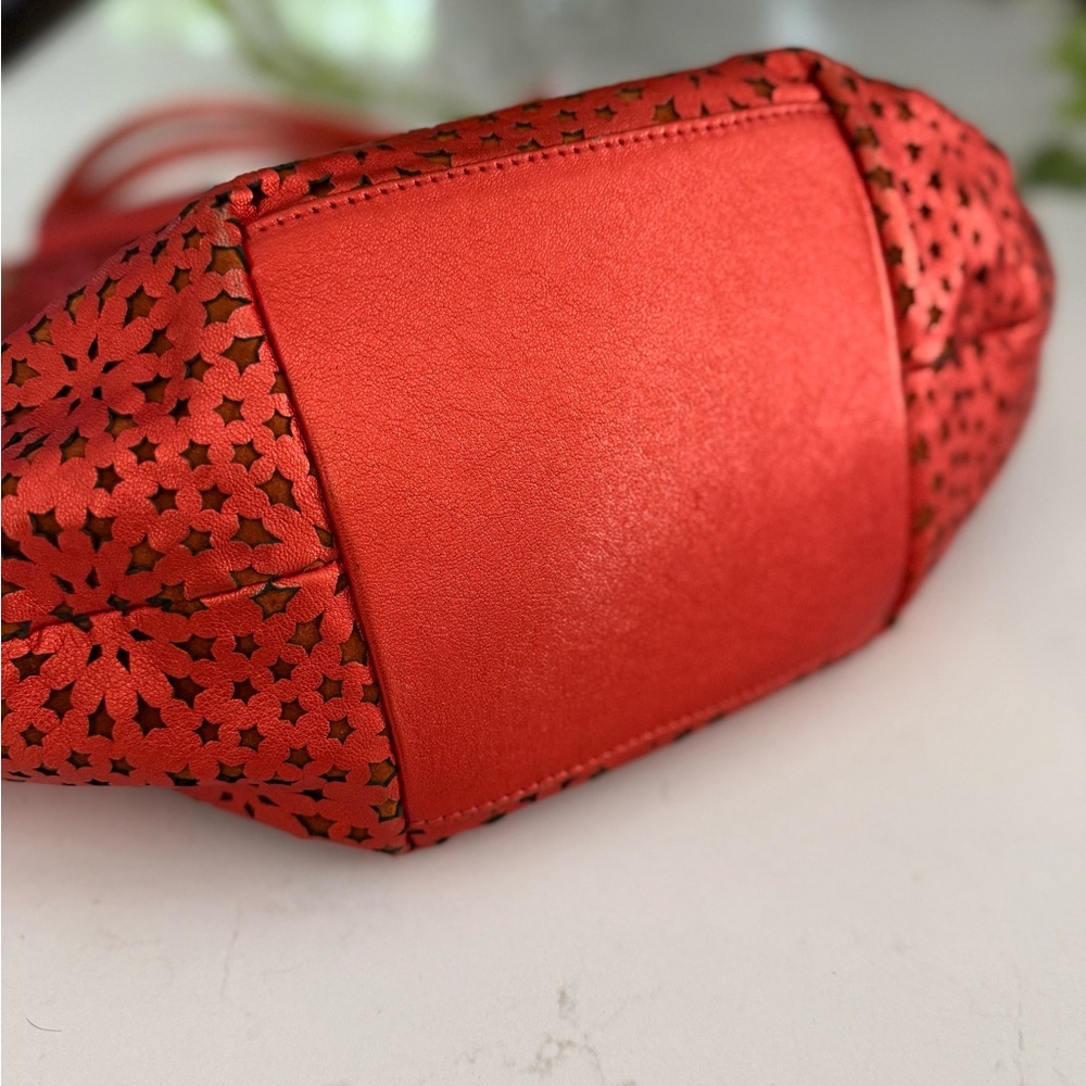JIMMY CHOO BEAUTIFUL Laser Cut Red Leather Shoulder Bag w/dust bag ~ EUC - Picture 7 of 13